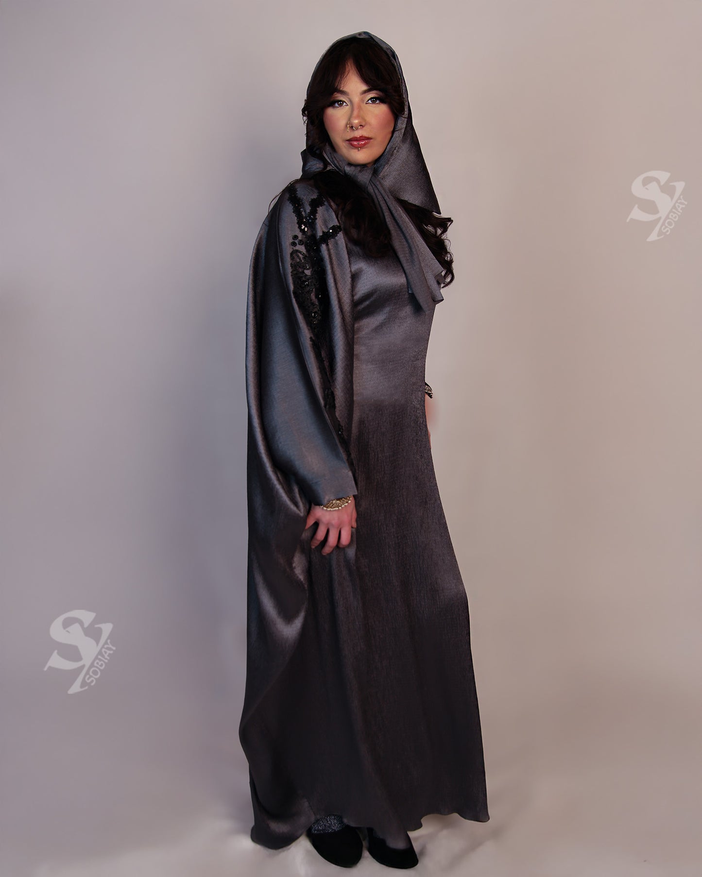 Royal Bloom Hand-Embellished Khilji Kaftan SY10