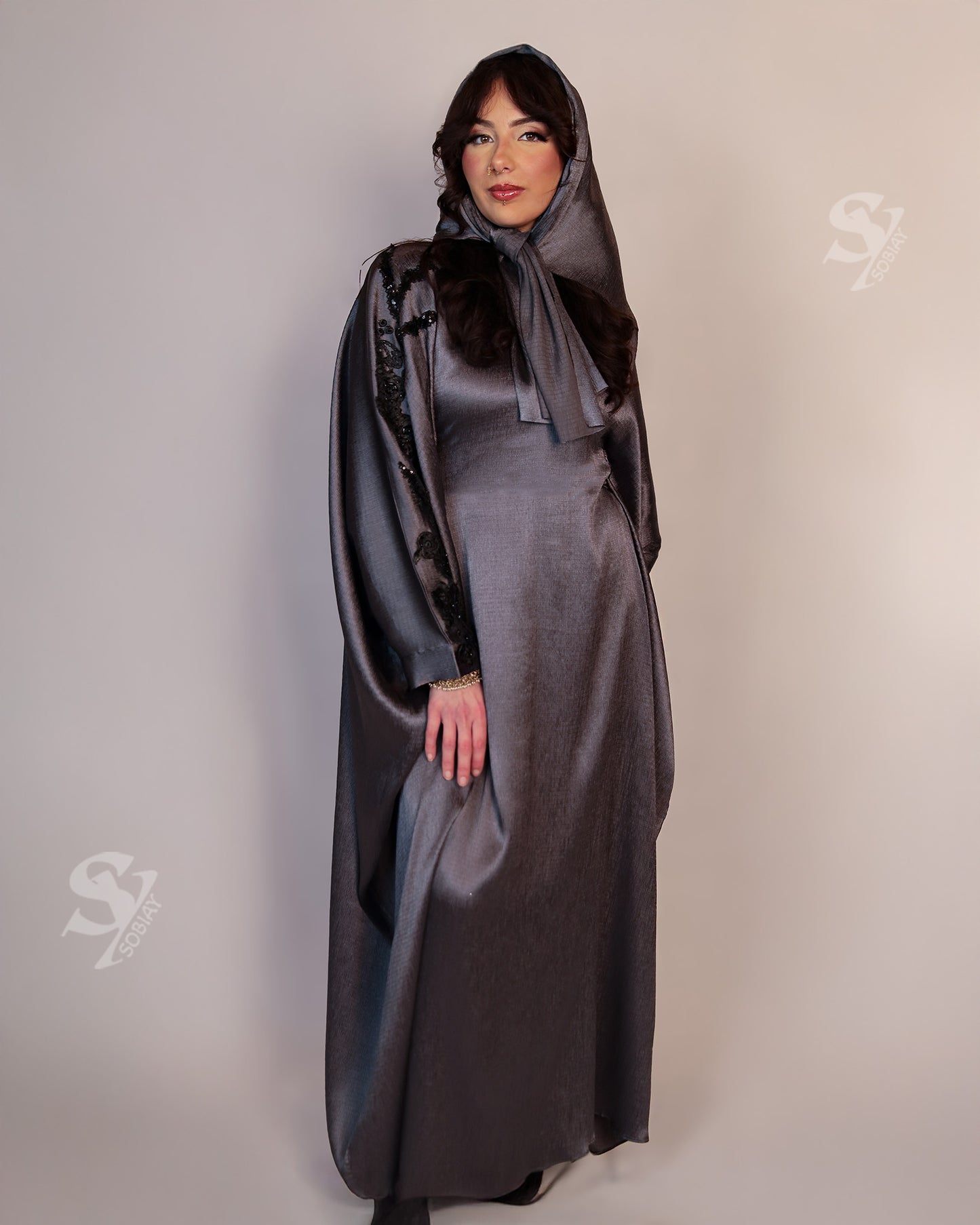 Royal Bloom Hand-Embellished Khilji Kaftan SY10