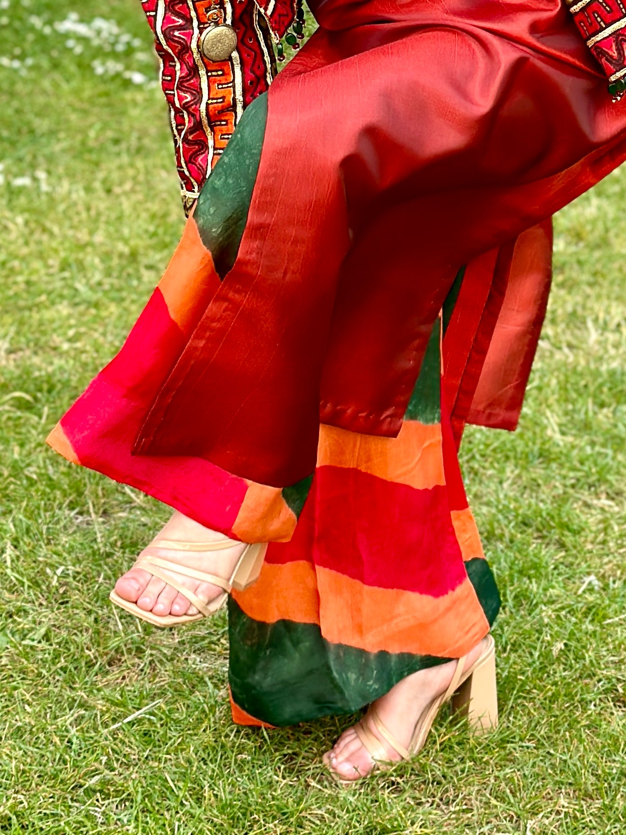 Traditional 3-Piece Outfit – Handmade with Pearl & Gotta Work SY20