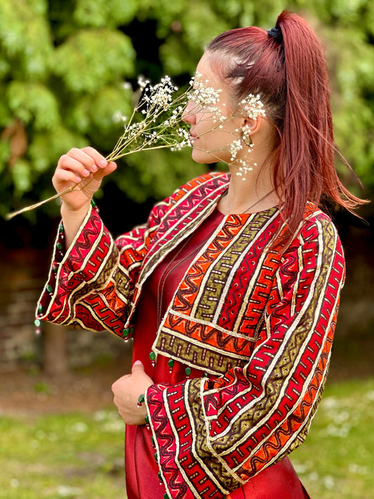 Traditional 3-Piece Outfit – Handmade with Pearl & Gotta Work SY20